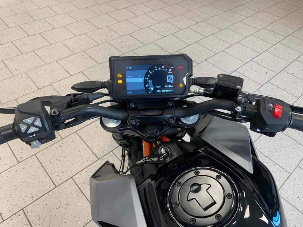 KTM 125 Duke (2024 - 25) (7)