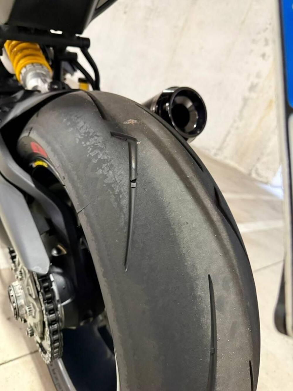 Ducati Monster 1200 R (2016 - 19) (12)