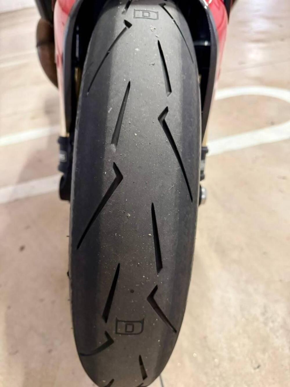 Ducati Monster 1200 R (2016 - 19) (13)