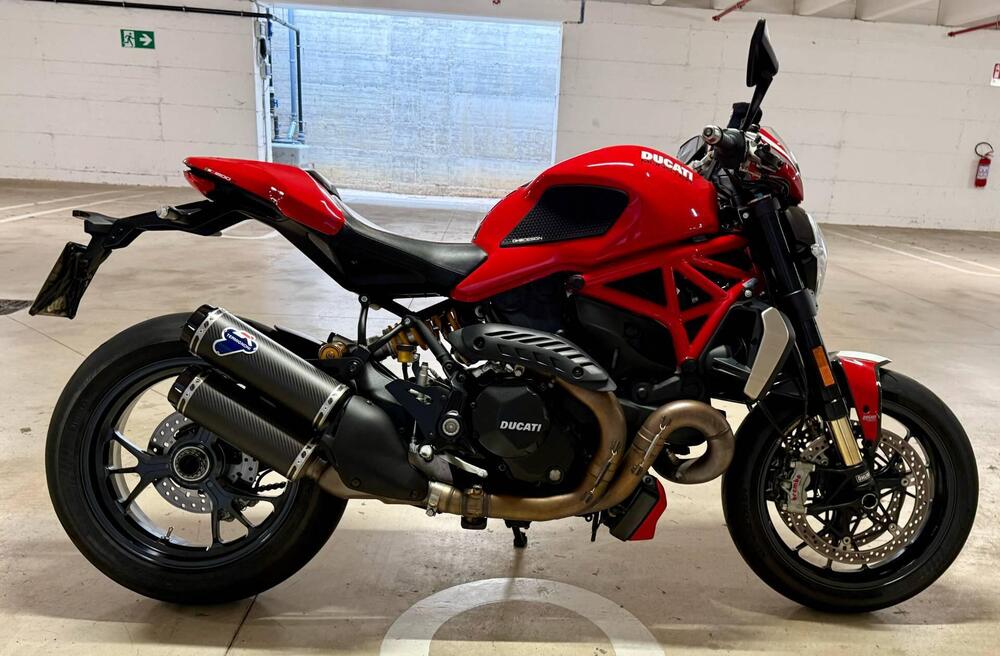 Ducati Monster 1200 R (2016 - 19) (10)