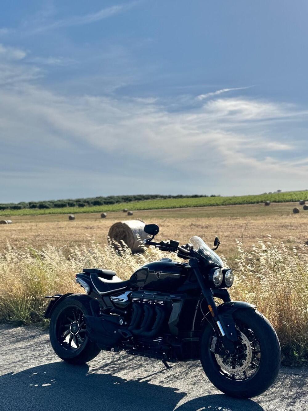 Triumph Rocket 3 Storm R (2024 - 26) (3)