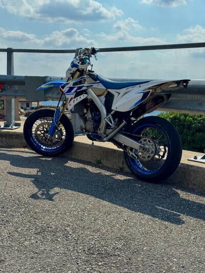 Tm Moto SMR 125 Fi 2t (2021 - 22) usata