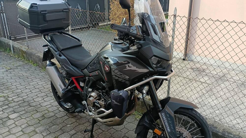 Honda Africa Twin CRF 1100L ES DCT (2024 - 26)