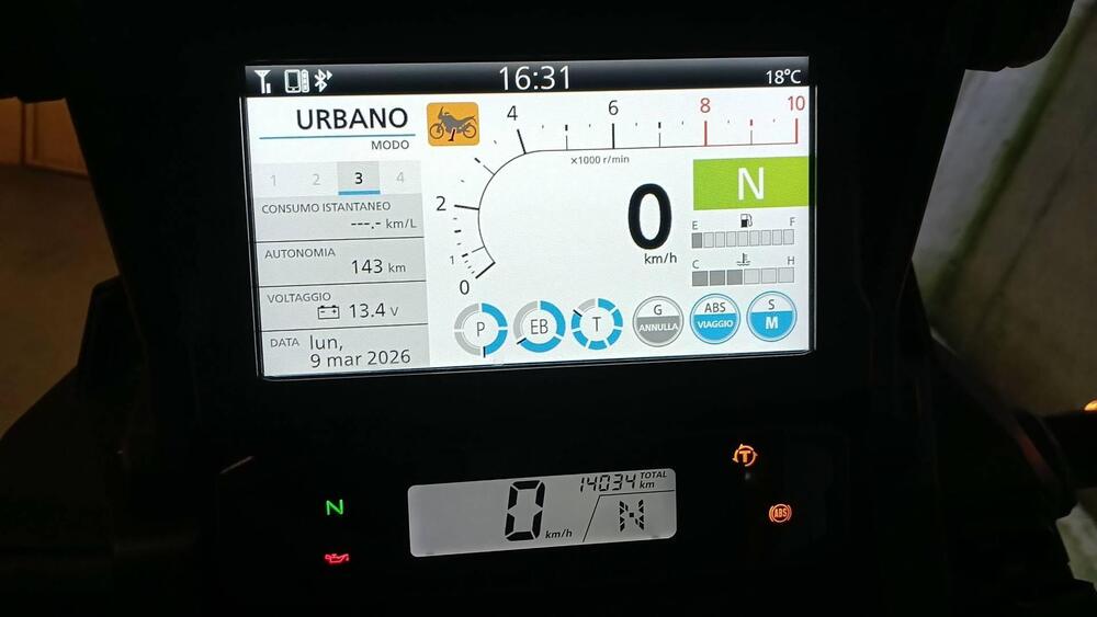 Honda Africa Twin CRF 1100L ES DCT (2024 - 26) (8)