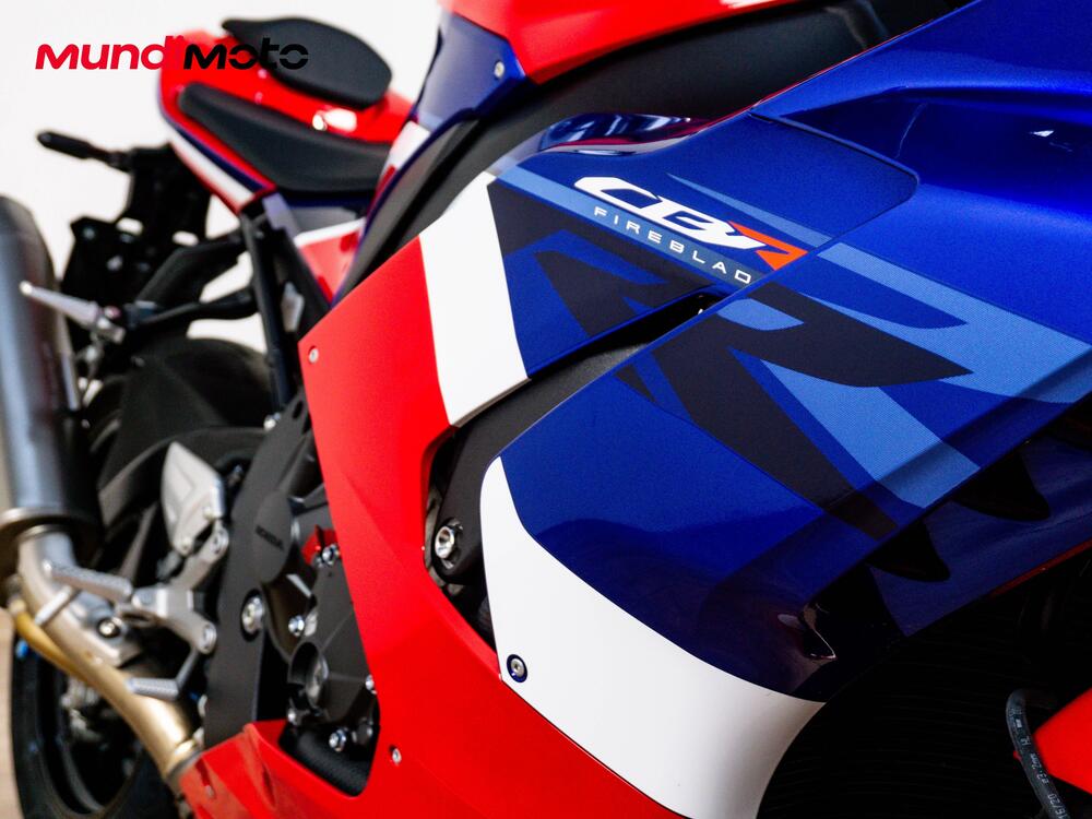 Honda CBR 1000 RR-R Fireblade SP (2022 - 23) (27)