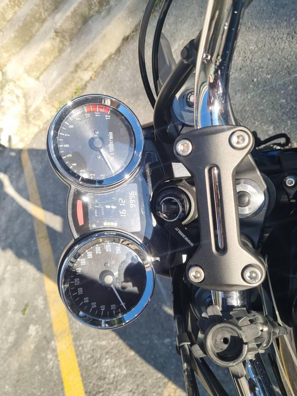 Kawasaki Z 900 RS (2022 - 25) (4)