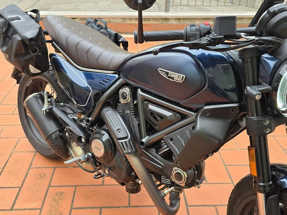 Ducati Scrambler 800 Nightshift (2025 - 26) (2)