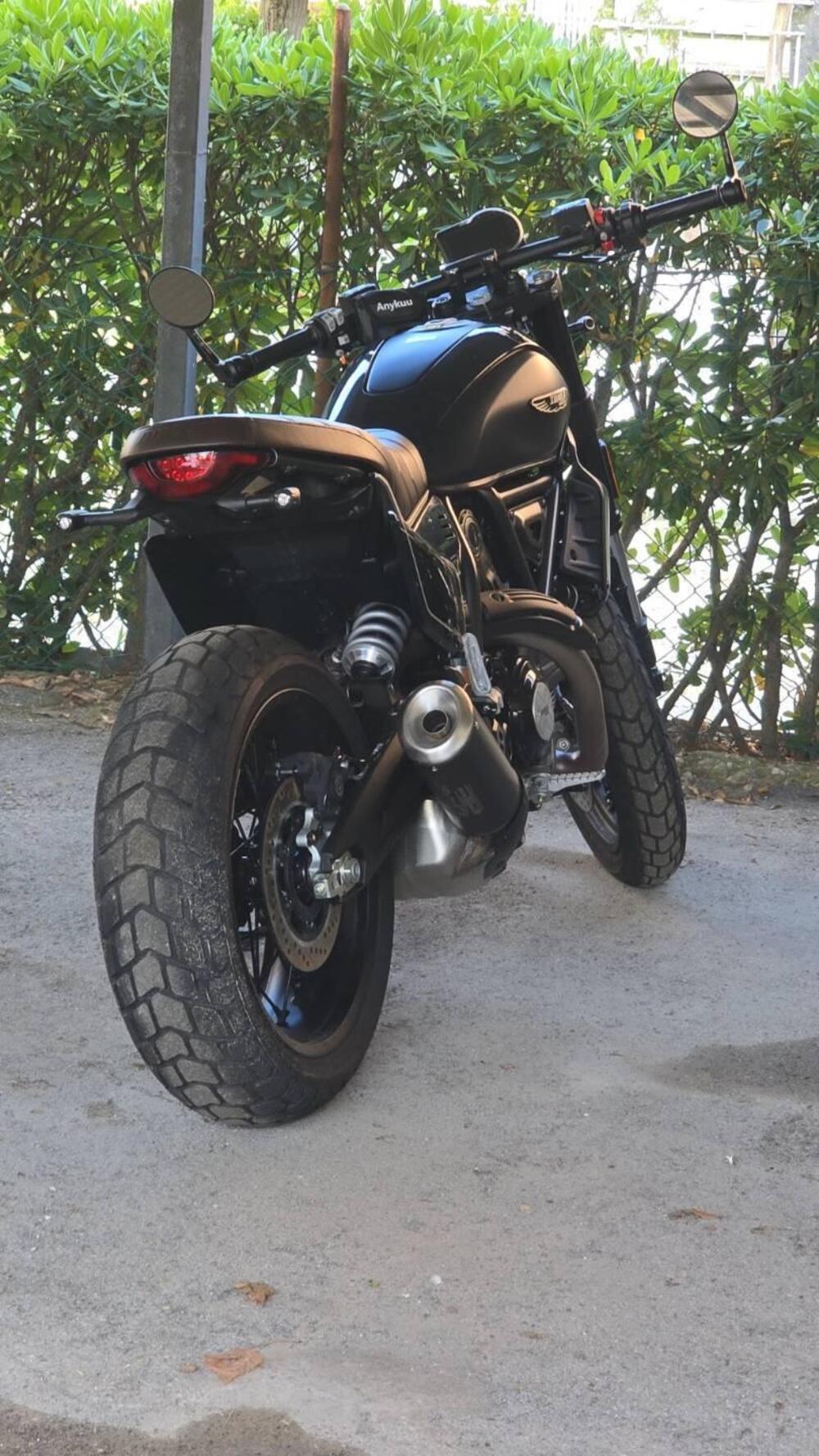 Ducati Scrambler 800 Nightshift (2025 - 26) (9)