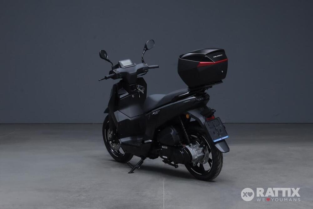 Peugeot Tweet 125 FL Active (2025 - 26) (5)