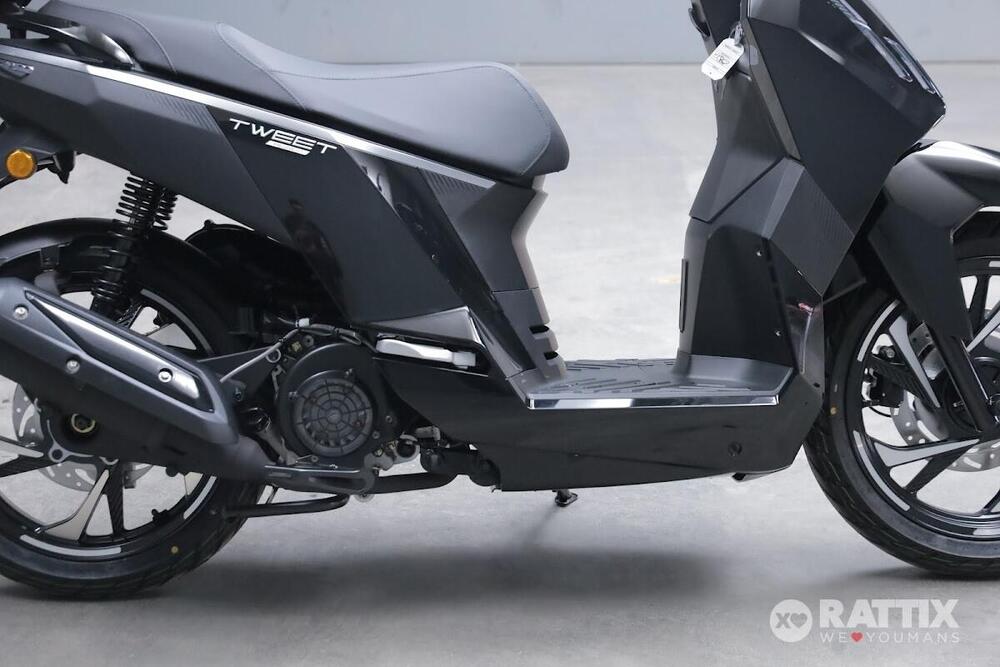 Peugeot Tweet 125 FL Active (2025 - 26) (10)