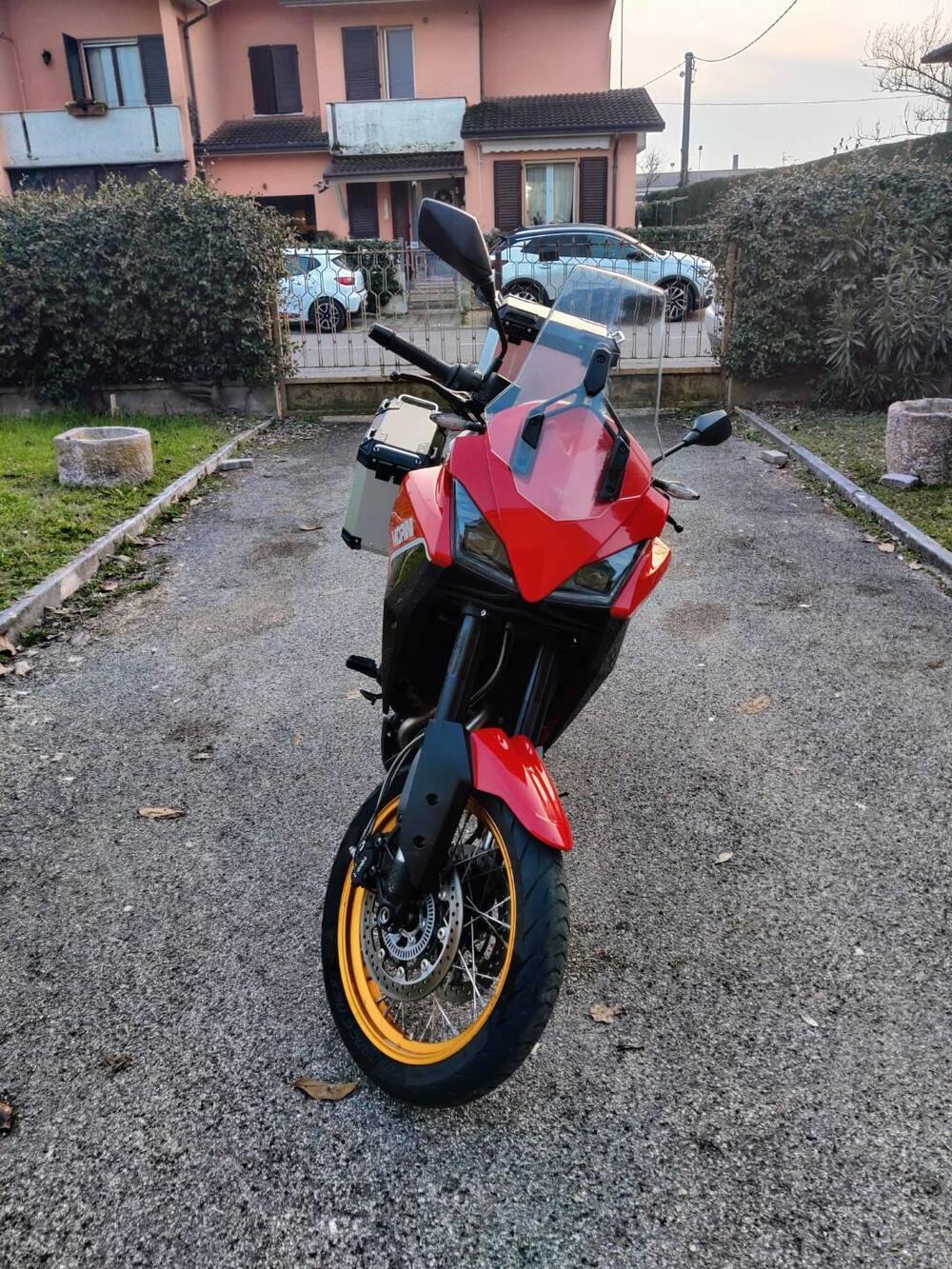 Moto Morini X-Cape 650 Gold Wheels Edition (2022 - 26) (10)