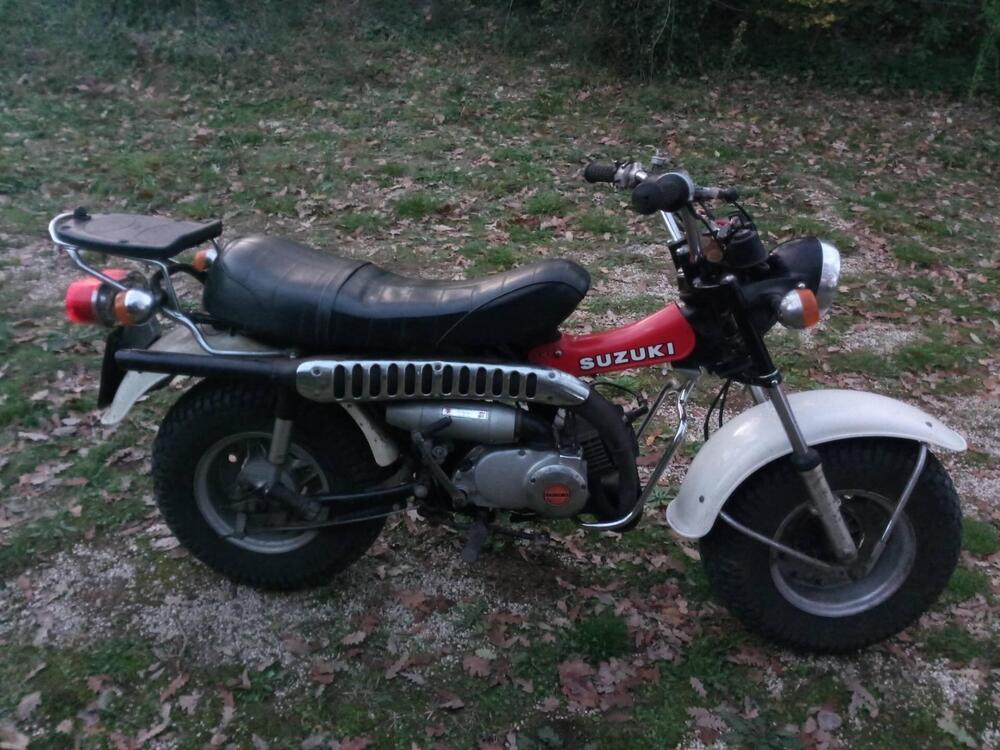 Suzuki RV 90