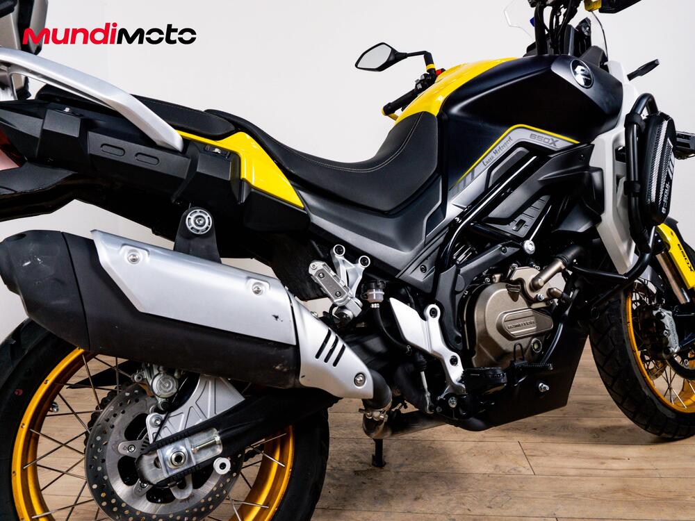 QJ Motor SRT 600 SX (2024 - 26) (4)