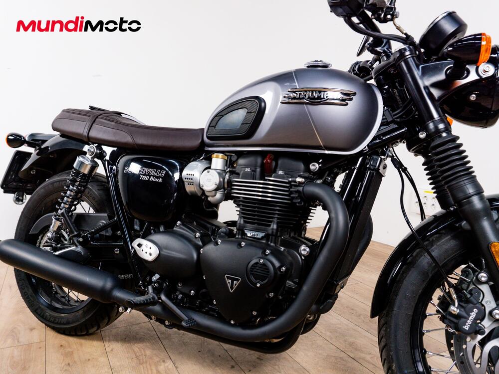 Triumph Bonneville T120 Black (2026) (5)
