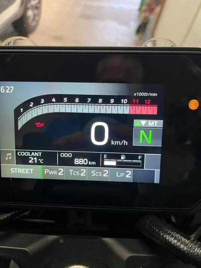 Yamaha MT-09 Y-AMT (2024 - 26) usata