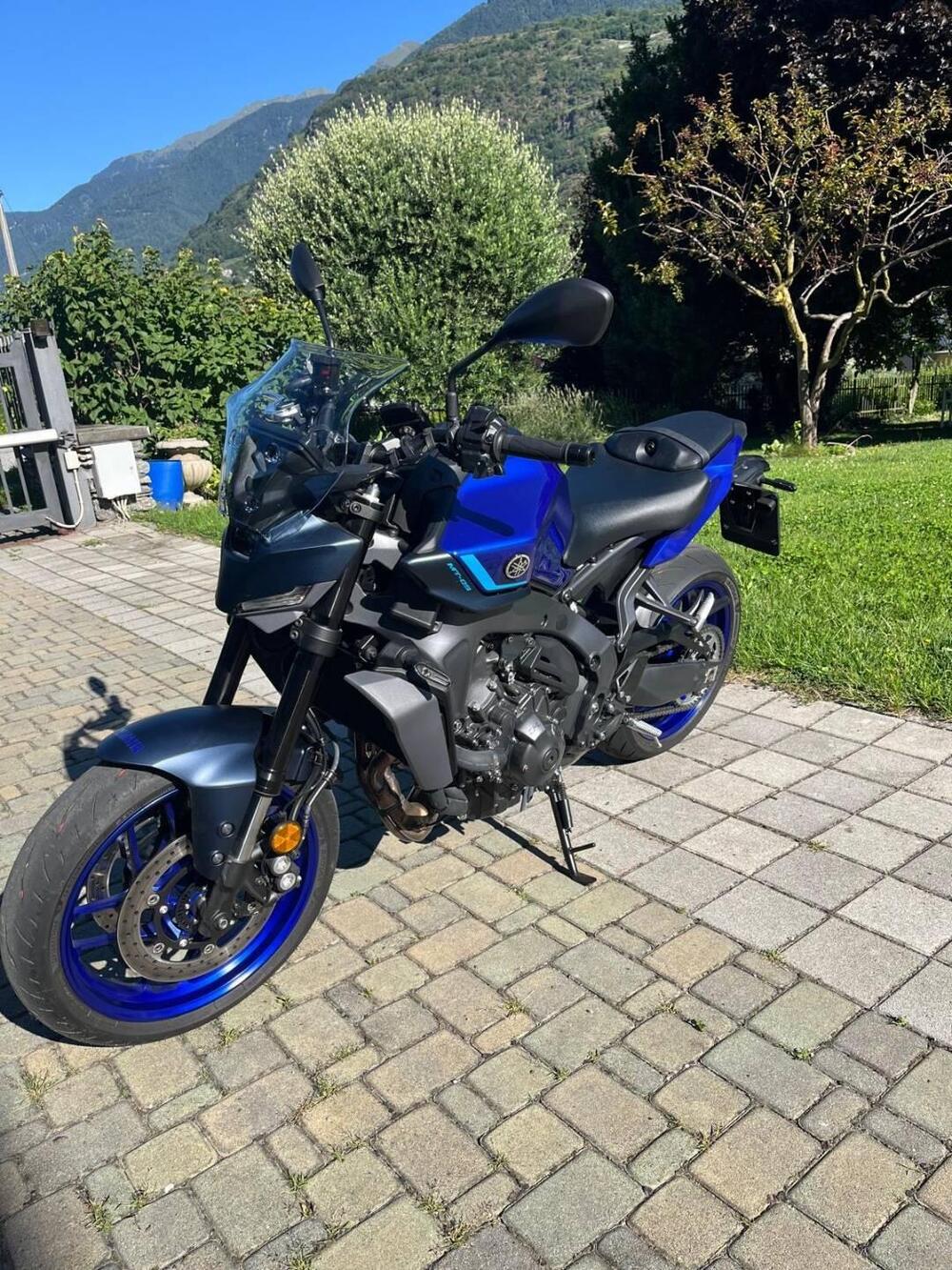 Yamaha MT-09 Y-AMT (2024 - 26) (4)