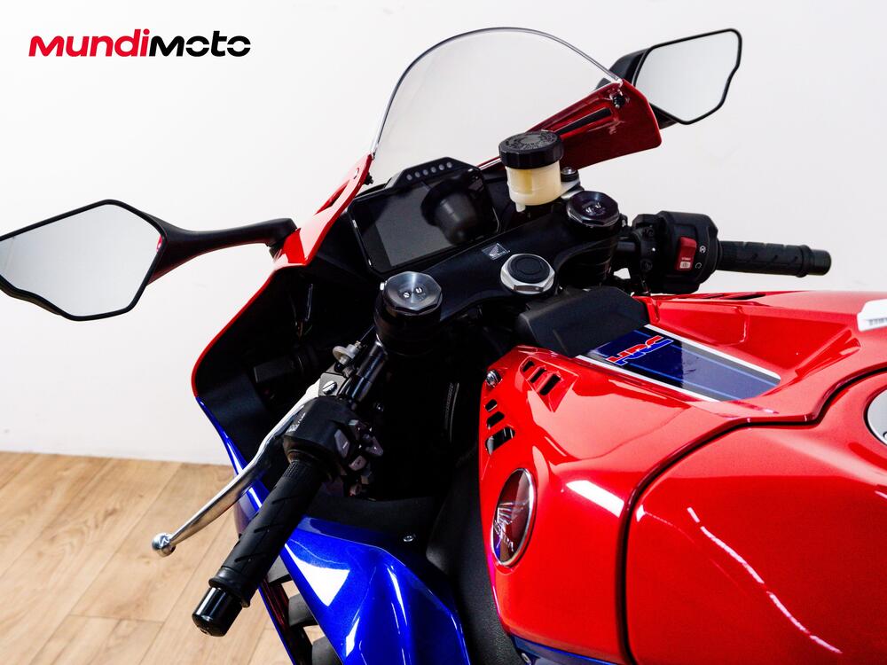 Honda CBR 1000 RR-R Fireblade SP (2022 - 23) (11)