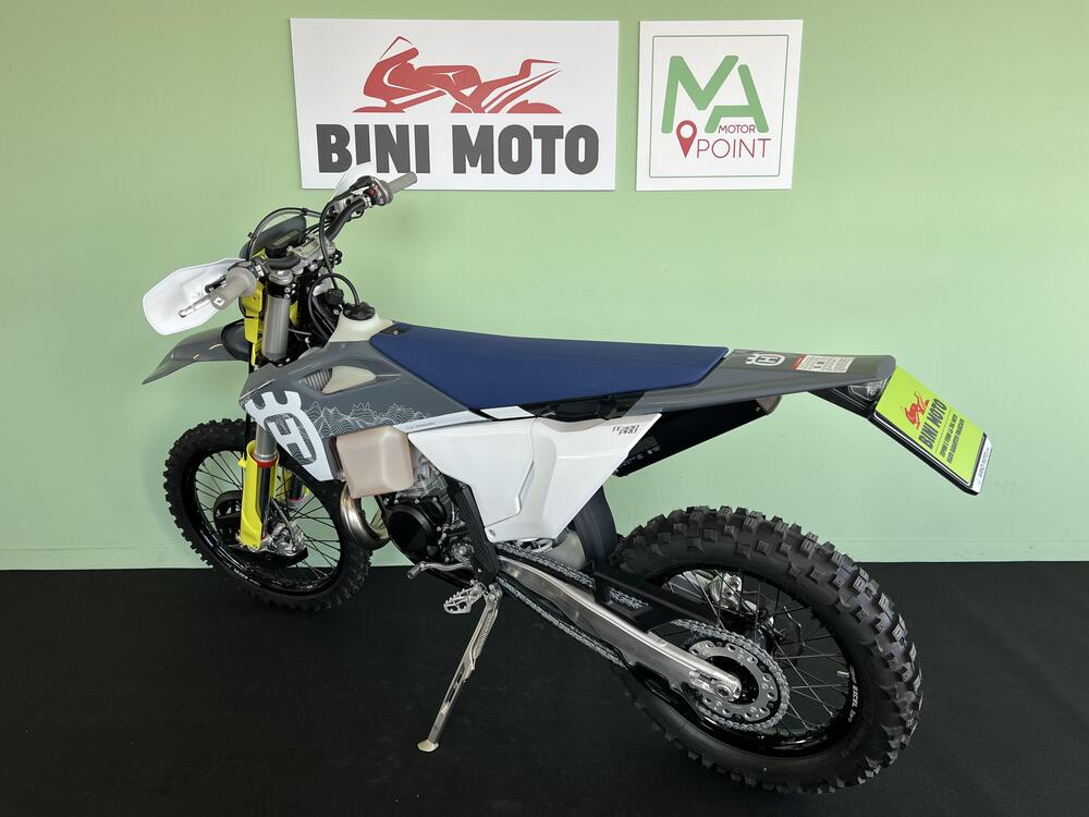 Husqvarna TE 300 Pro (2024) (6)