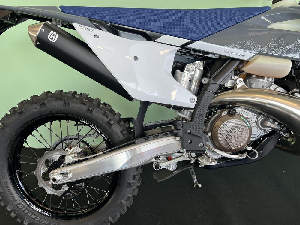 Husqvarna TE 300 Pro (2024) (13)