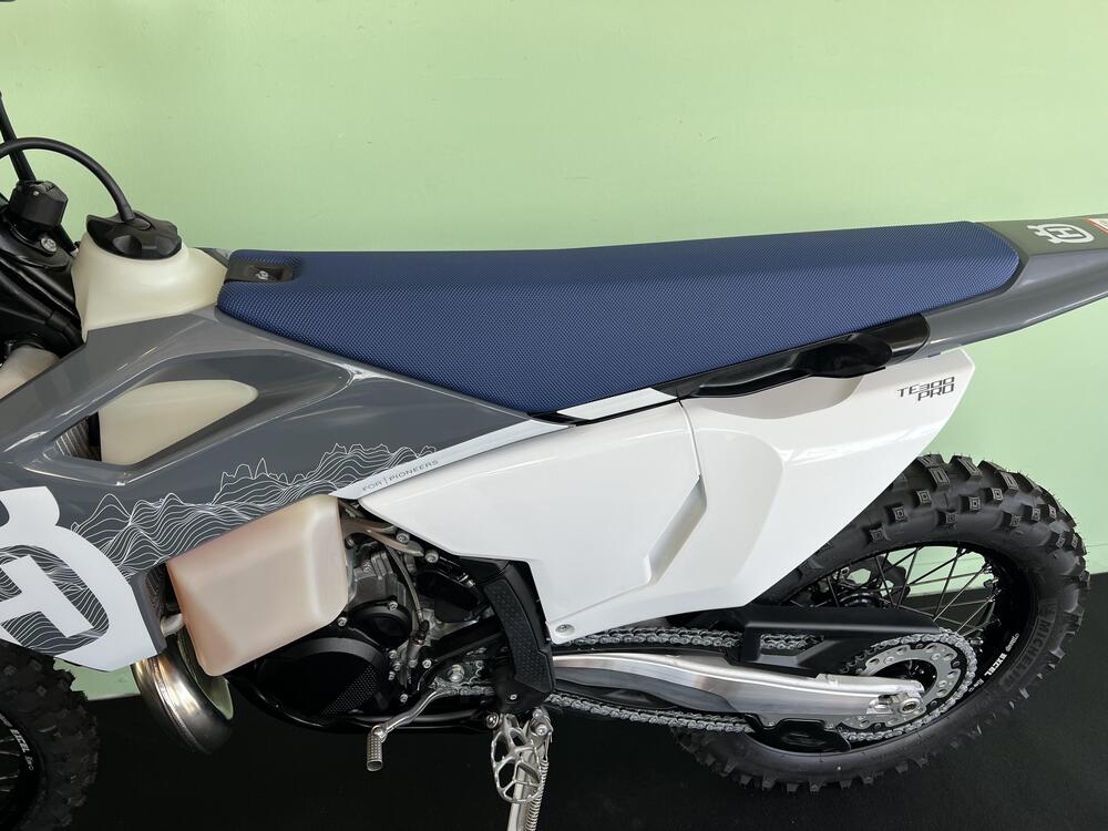 Husqvarna TE 300 Pro (2024) (15)