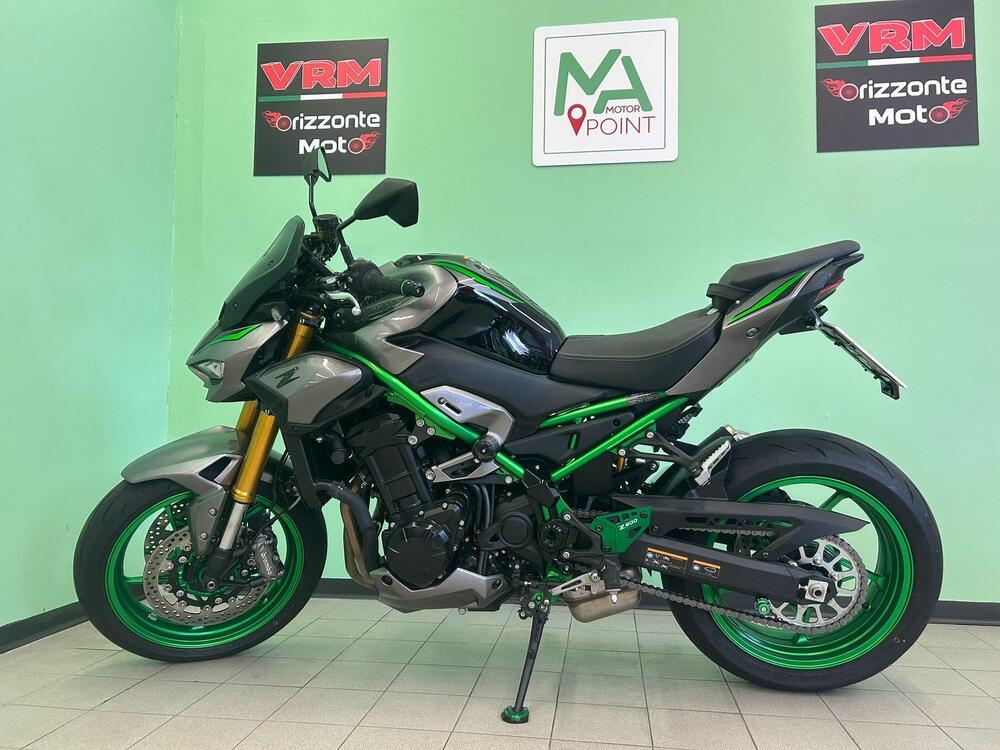 Kawasaki Z 900 SE (2025 - 26) (3)