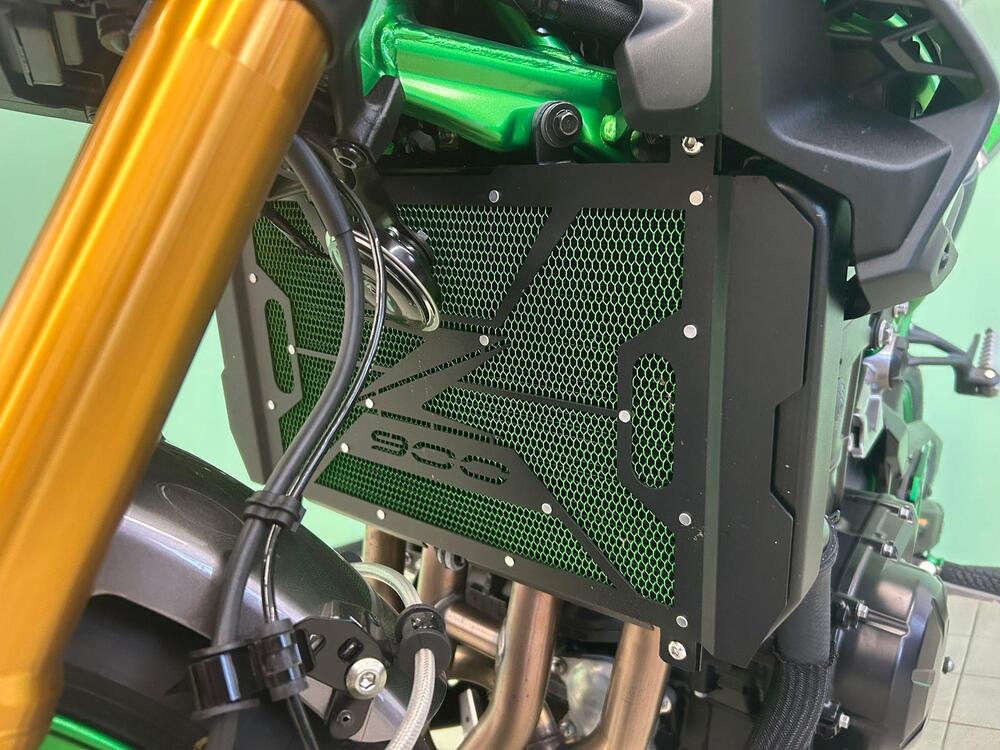 Kawasaki Z 900 SE (2025 - 26) (9)