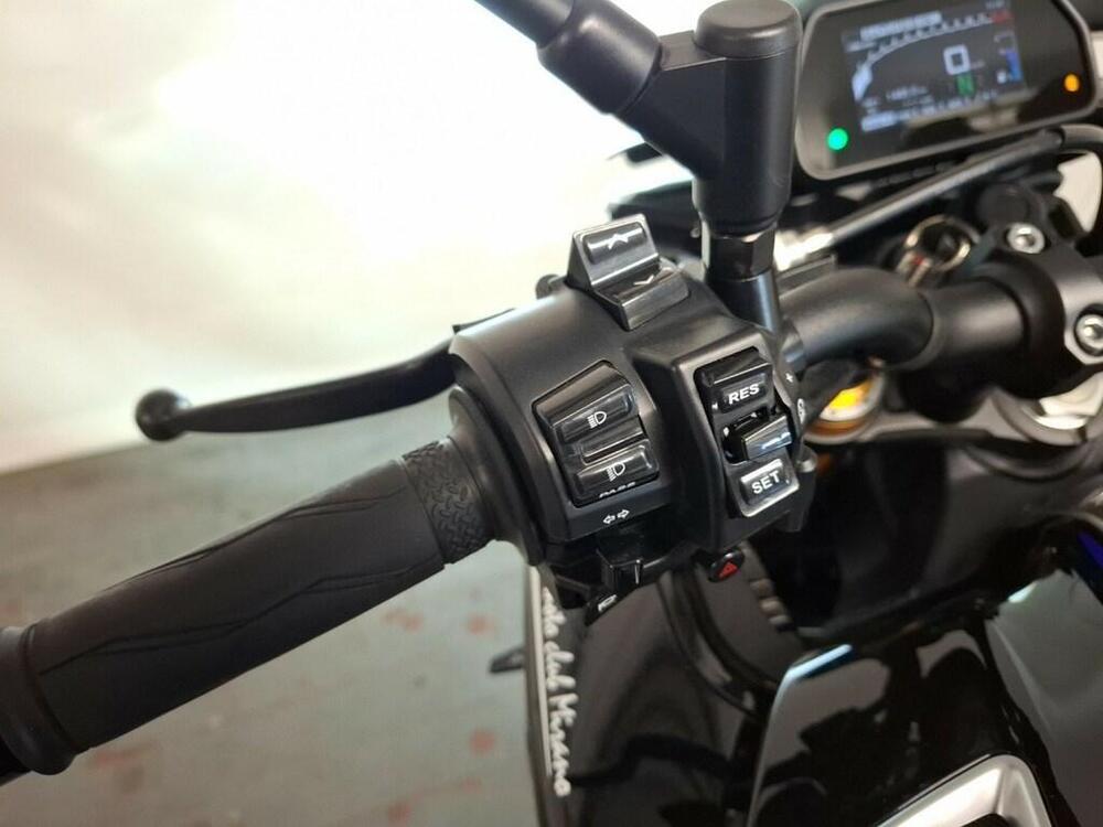 Yamaha MT-10 SP (2022 - 25) (12)