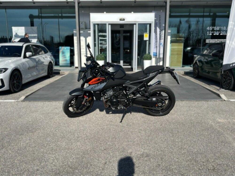 KTM 990 Duke (2024 - 26) (4)