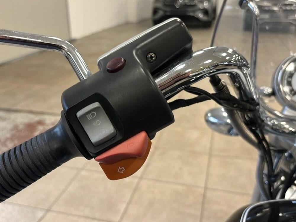 Bmw R 1200 C Classic (12)