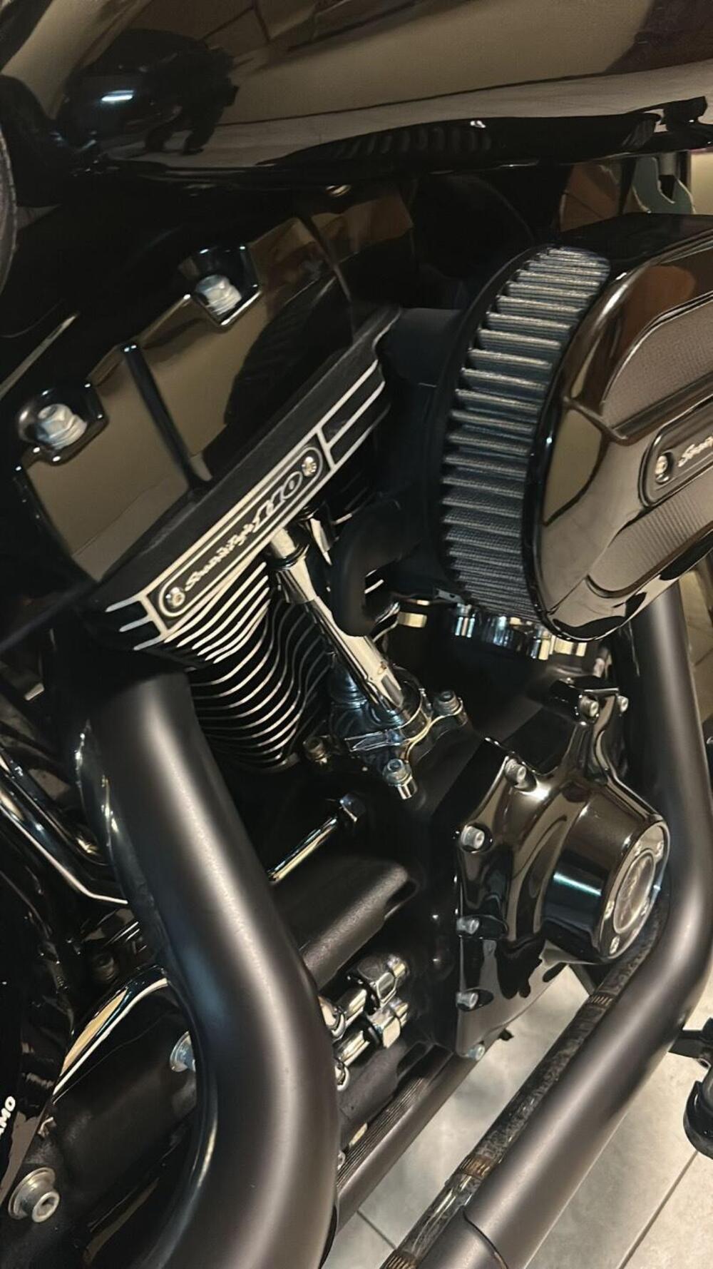 Harley-Davidson 1800 Fat Boy S (2015 - 17) - FLSTFS (4)