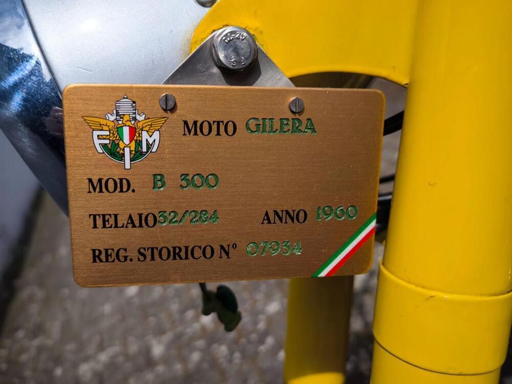 Gilera 300 B Prima serie AGIP (2)