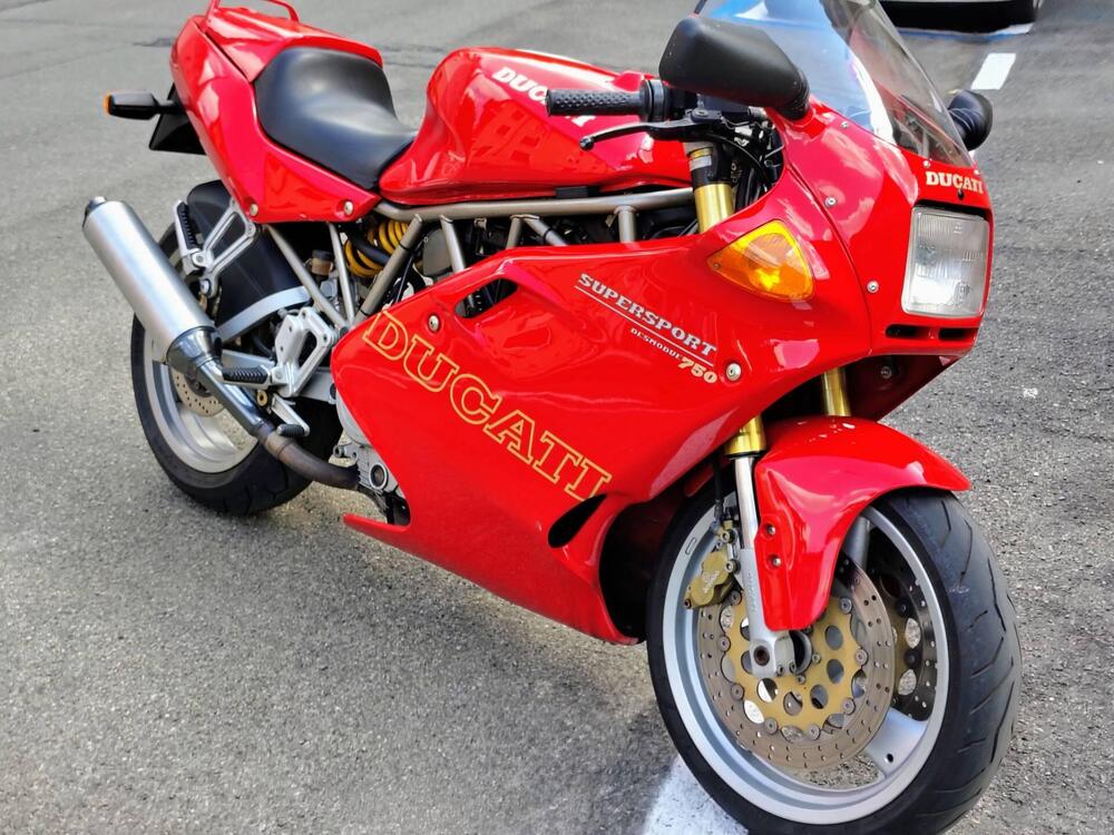 Ducati Supersport 750