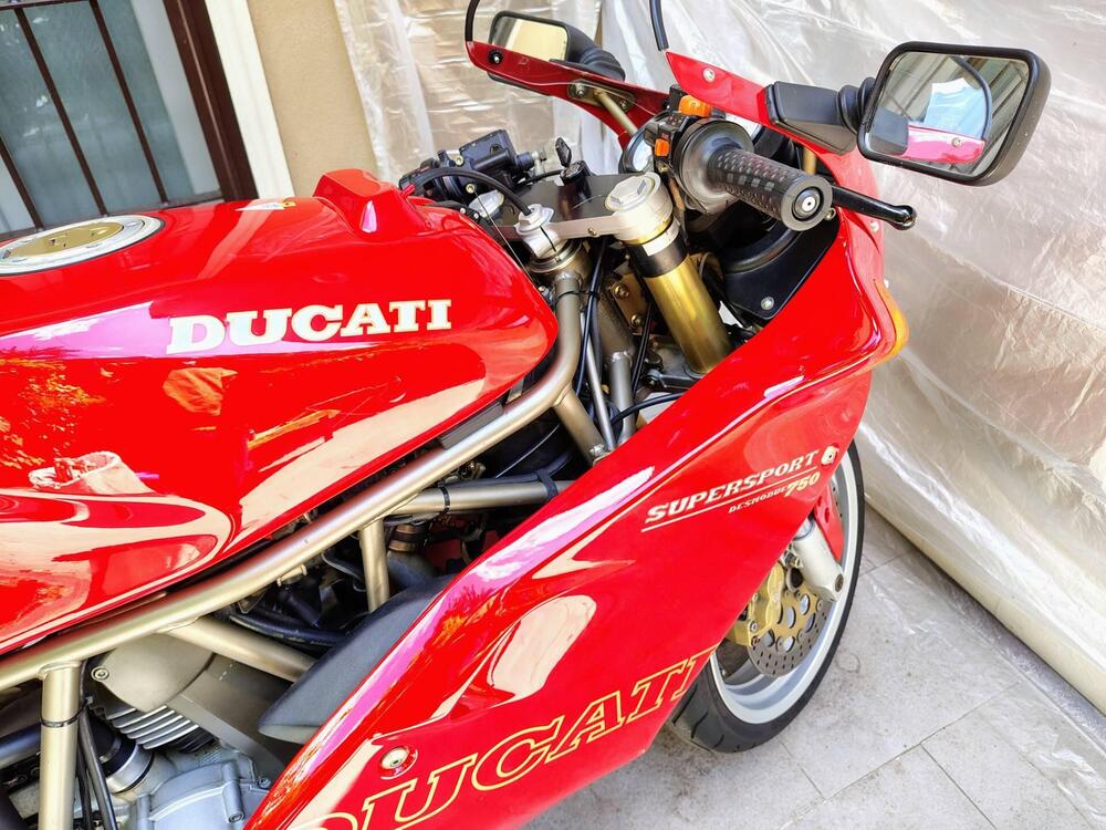 Ducati Supersport 750 (2)