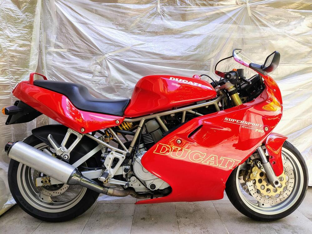 Ducati Supersport 750 (4)