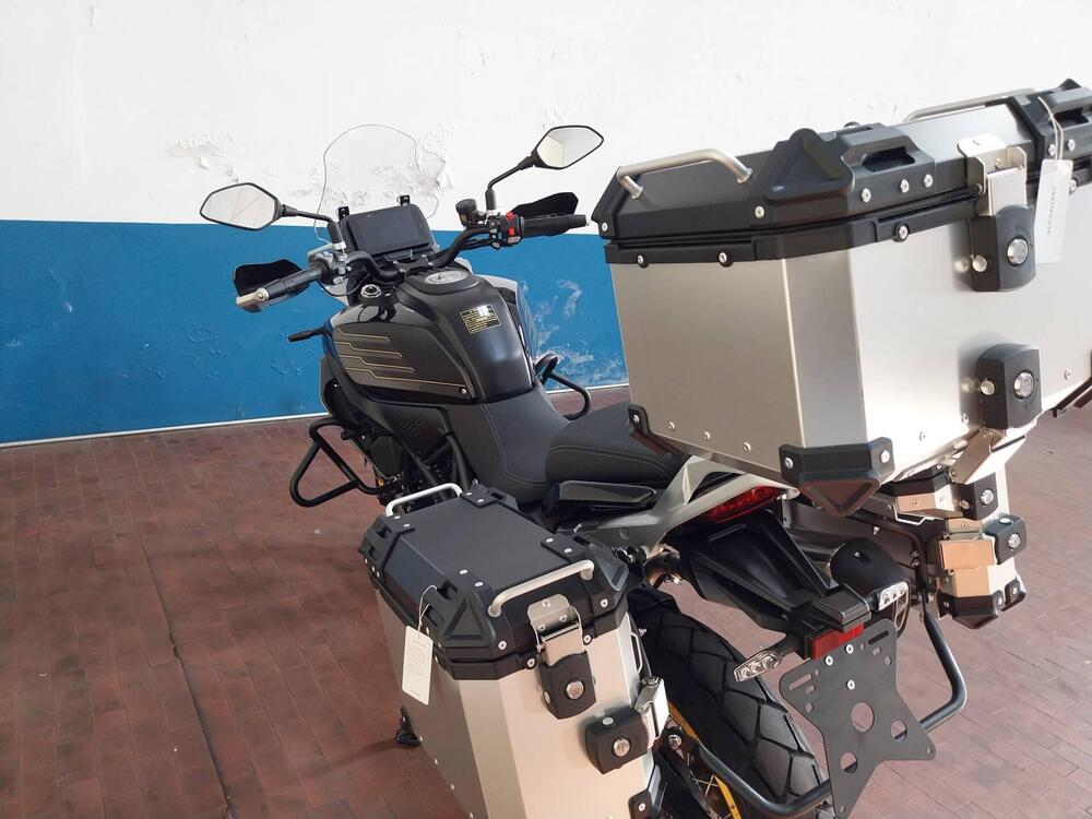 QJ Motor SRT 700 X (2024 - 25) (2)