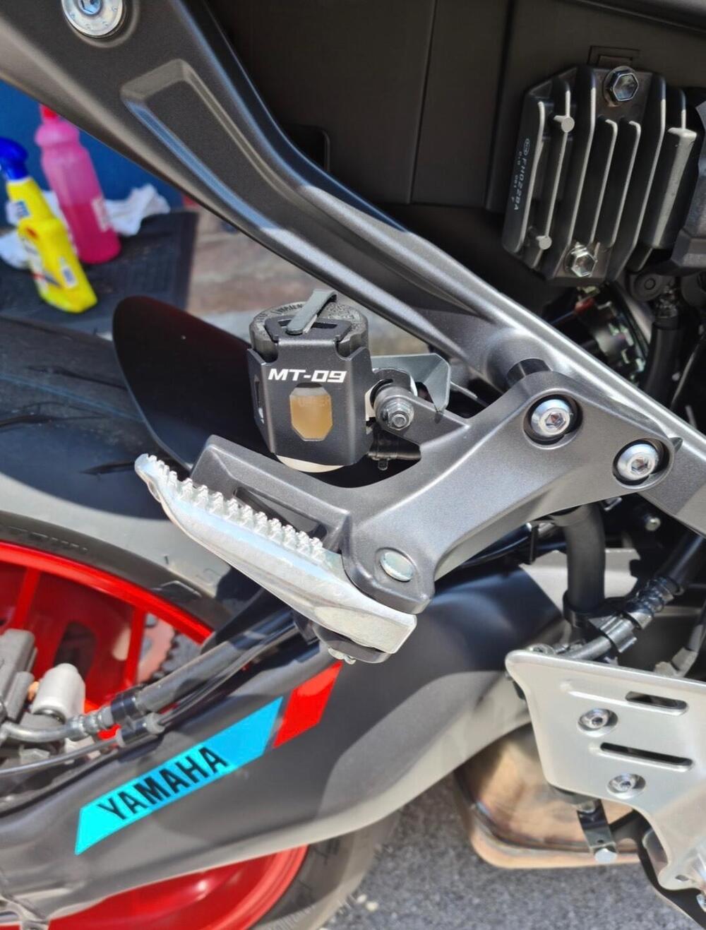 Yamaha MT-09 (2021 - 23) (6)