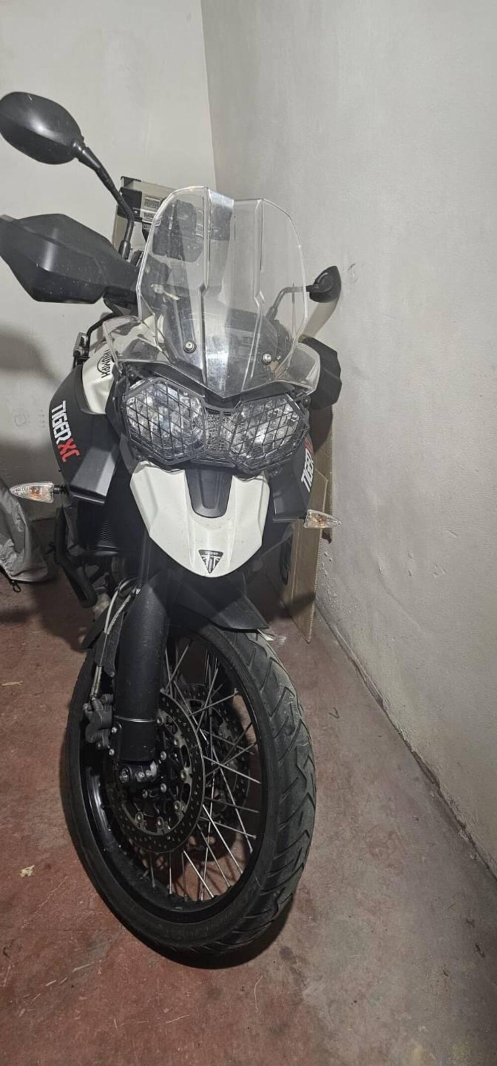 Triumph Tiger 800 XC (2015 - 17) (2)
