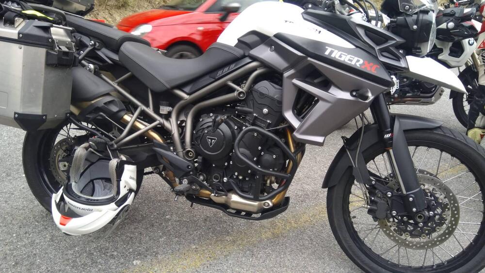 Triumph Tiger 800 XC (2015 - 17) (4)
