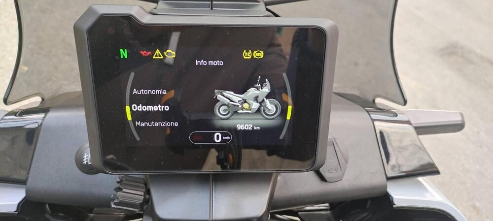 Husqvarna Norden 901 (2022 - 26) (8)