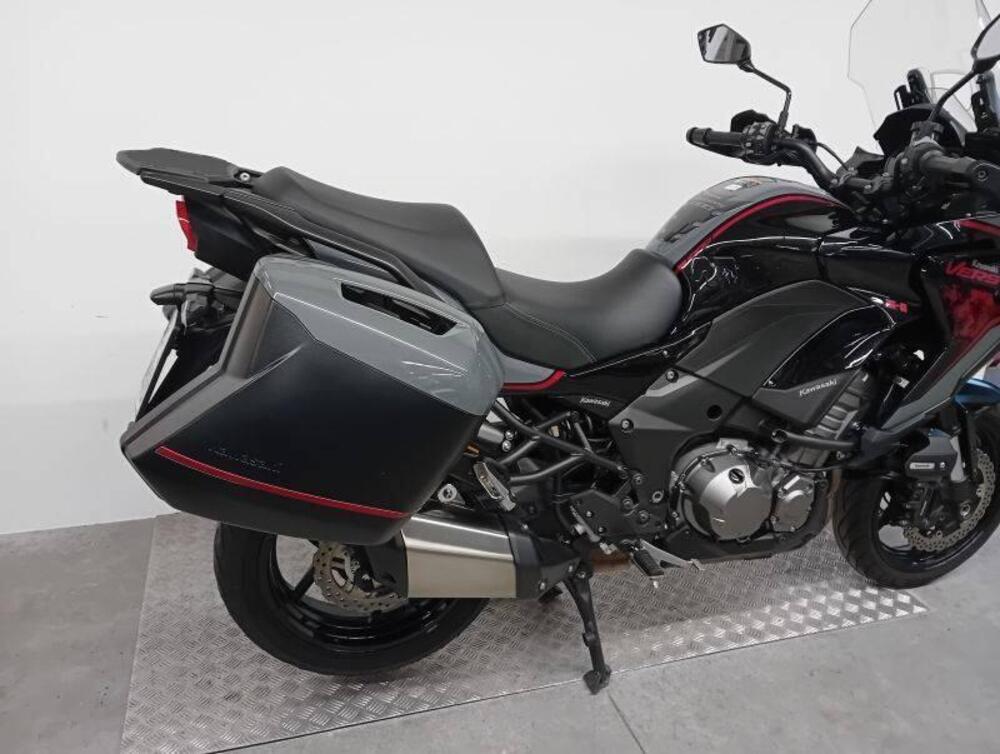 Kawasaki Versys 1000 S Tourer Plus (2021) (6)