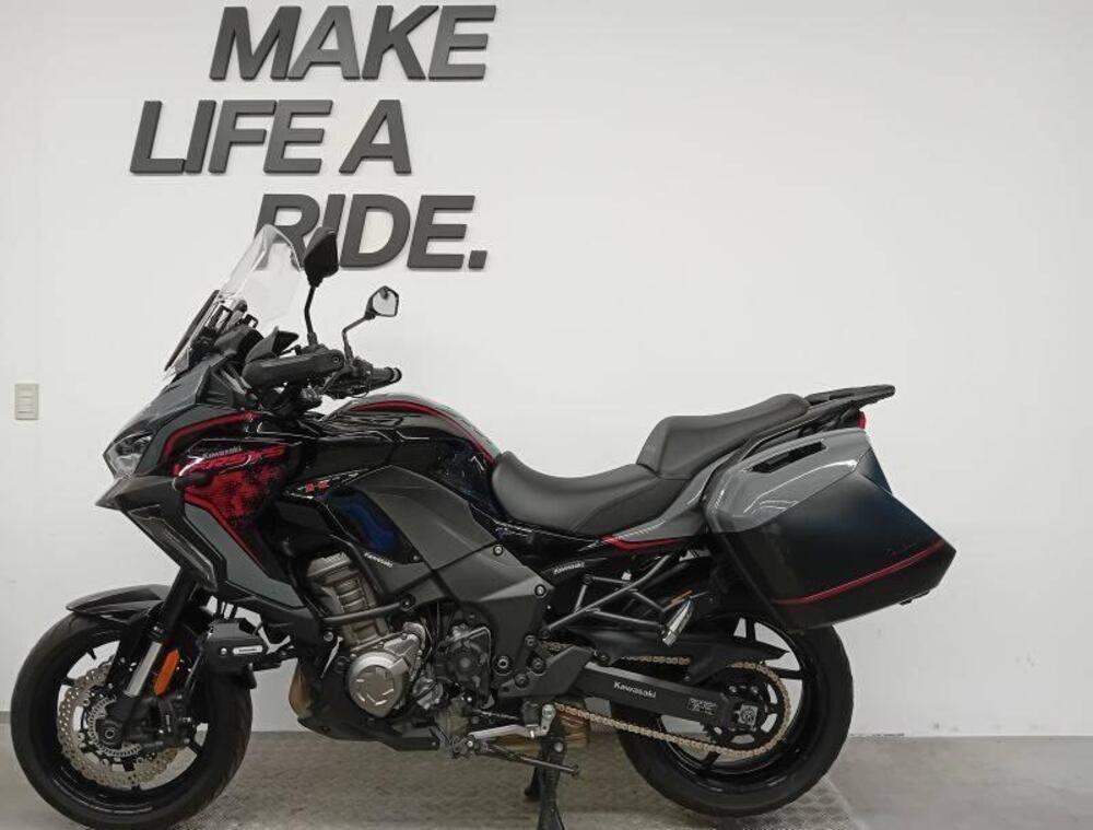 Kawasaki Versys 1000 S Tourer Plus (2021) (2)