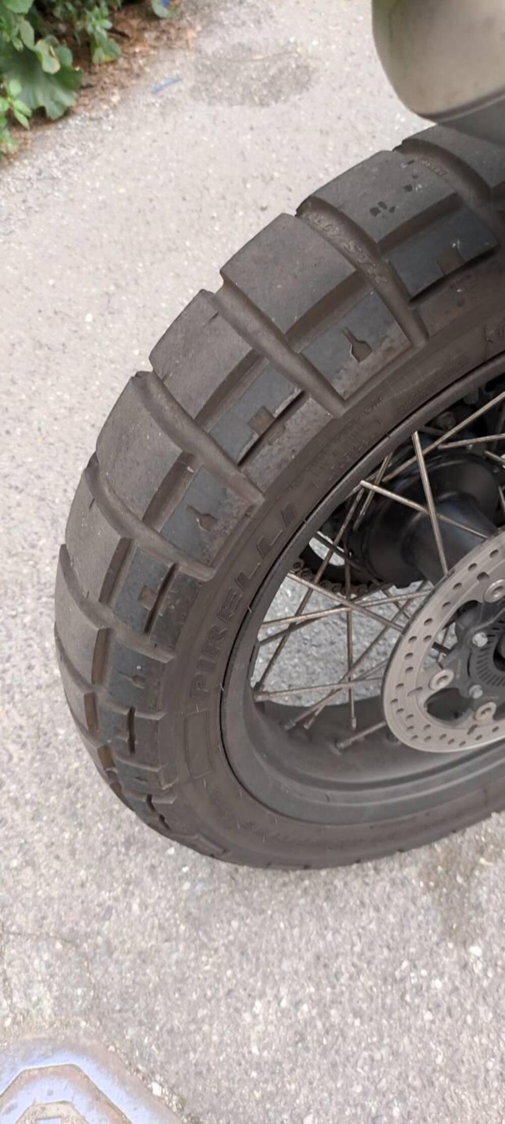 Husqvarna Norden 901 (2022 - 26) (10)