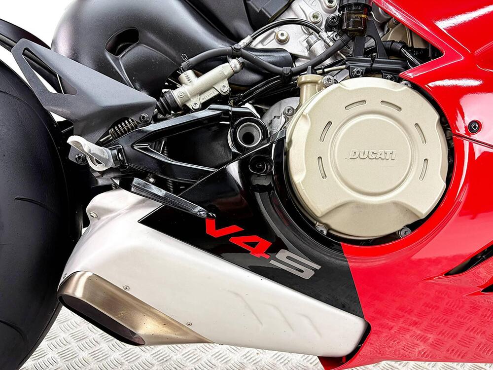Ducati Panigale V4 S (2022 - 24) (8)
