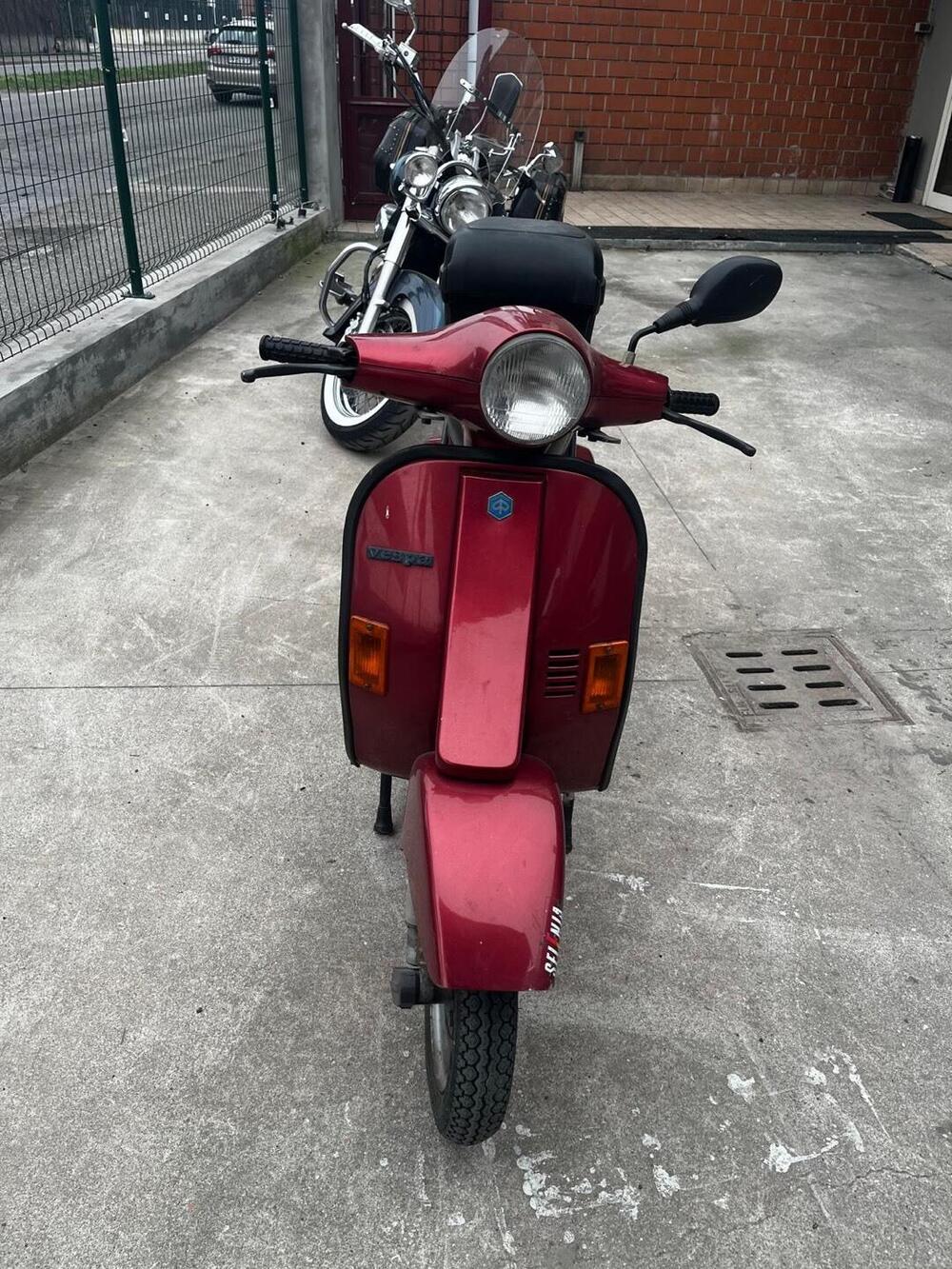 Piaggio Vespa 50 HP 4M (2)