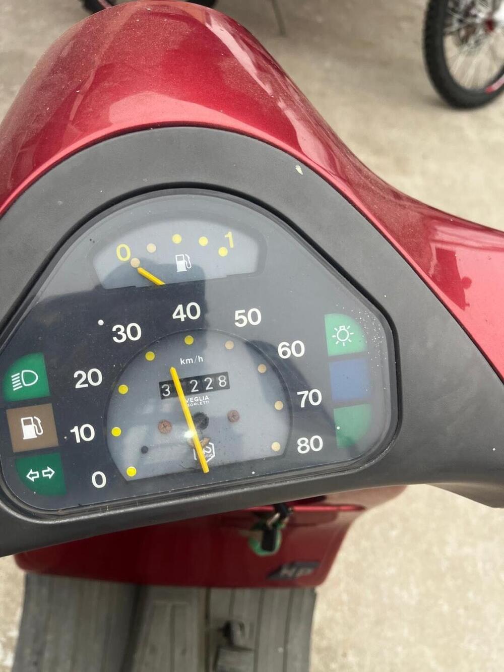 Piaggio Vespa 50 HP 4M (4)