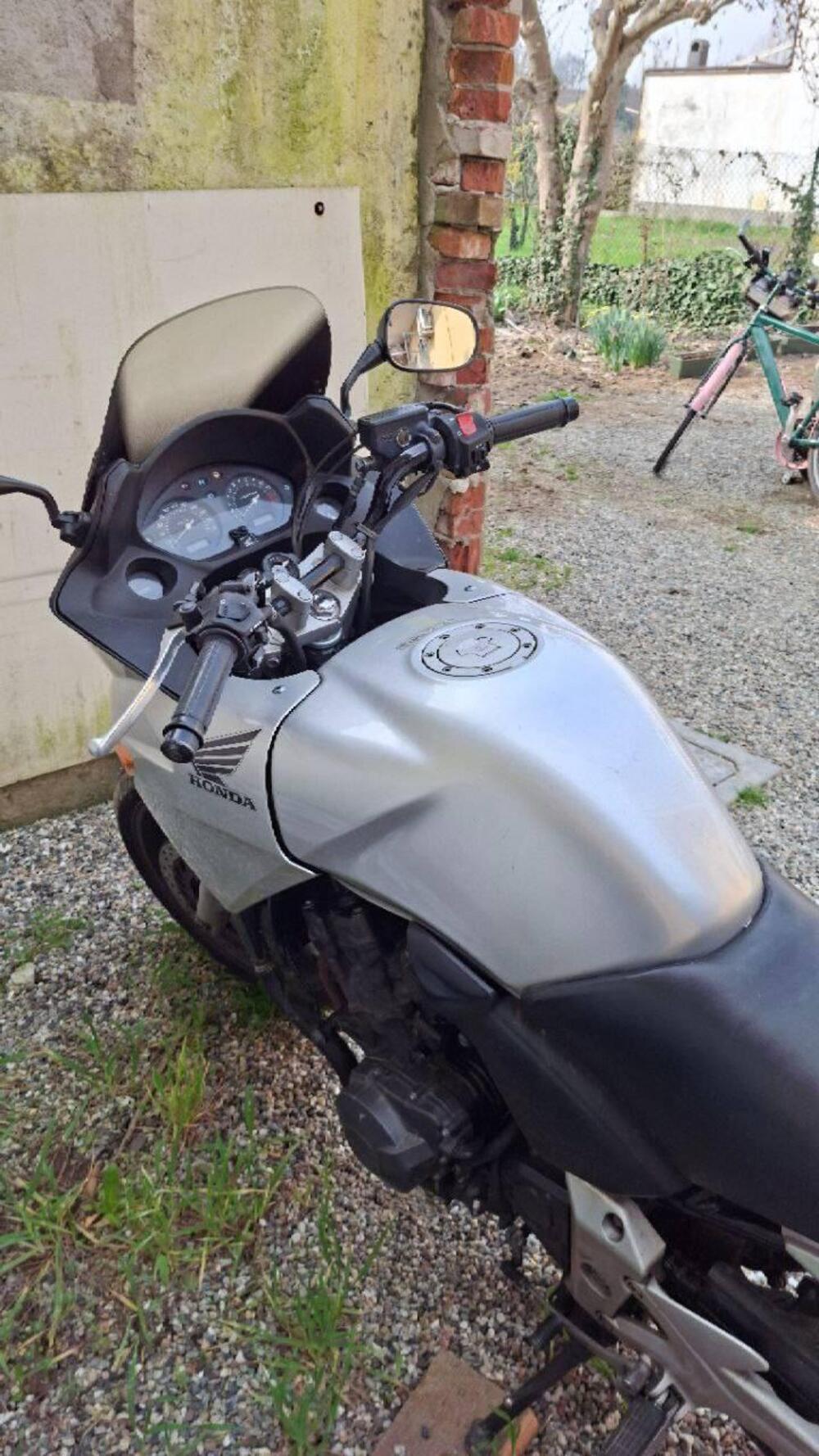 Honda CBF 600 (2004 - 06) (3)