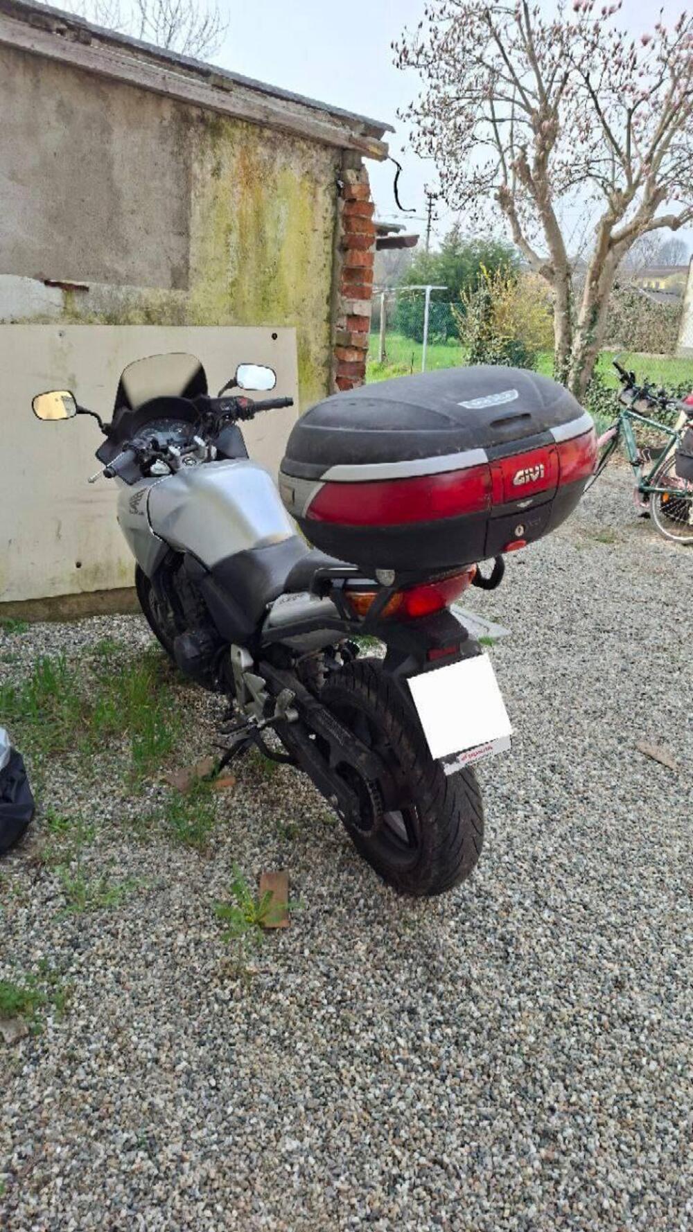 Honda CBF 600 (2004 - 06) (4)