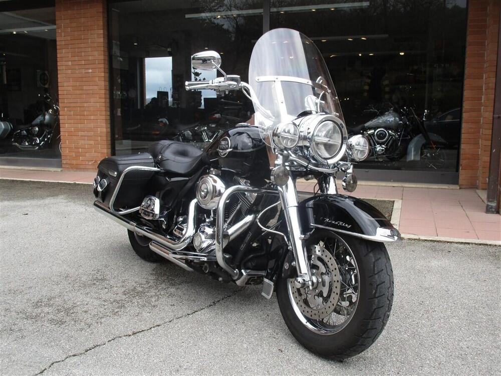 Harley-Davidson 1584 Road King Classic (2007 - 10) - FLHRC (2)