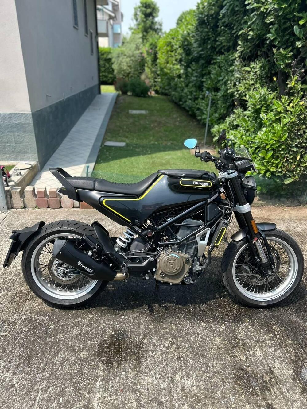 Husqvarna Svartpilen 401 (2018 - 19) (5)