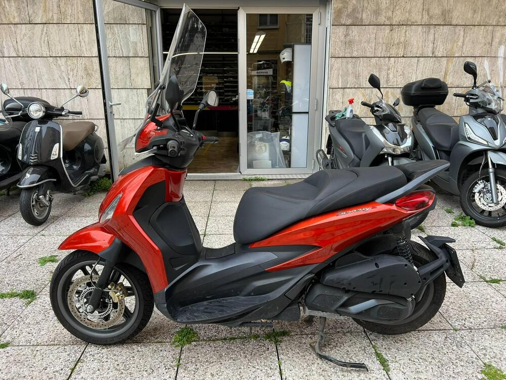 Piaggio Beverly 300 S ABS-ASR (2021 - 25)